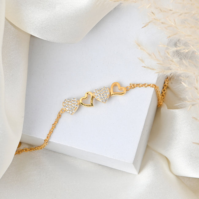 Elegant Heart Shape Moissanite Diamond Bracelet for Her with Timeless Sparkle and Romantic Luxury Charm Hover Image