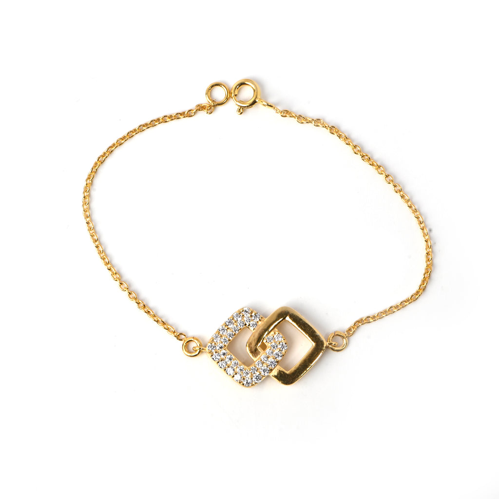 Elegant Moissanite Diamond Bracelet for Her with Timeless Sparkle, Luxury Charm, and Sophisticated Everyday Elegance