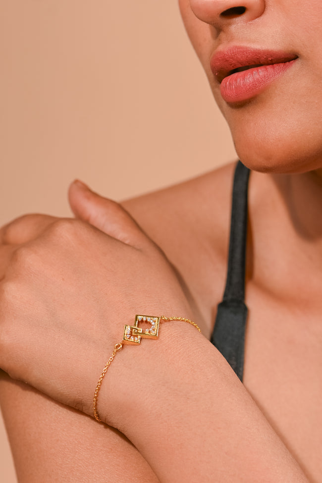 Elegant Square Shape Moissanite Diamond Bracelet for Her with Timeless Sparkle and Luxurious Romantic Charm �ï¿ Main Image