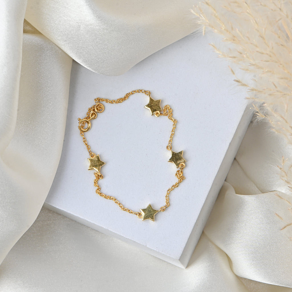 Elegant Star Bracelet for Her Birthday Gift with Timeless Sparkle and Romantic Luxury Charm