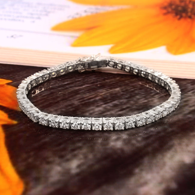 Luxury Moissanite Tennis Bracelet for Women, Timeless Sparkle, Elegant Wedding and Anniversary Jewelry Hover Image