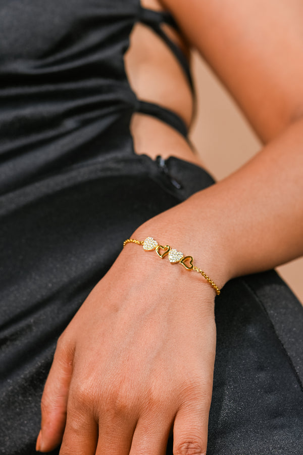 Personalized Flower Bracelet for Her, Custom Floral Jewelry Gift with Elegant Timeless Charm