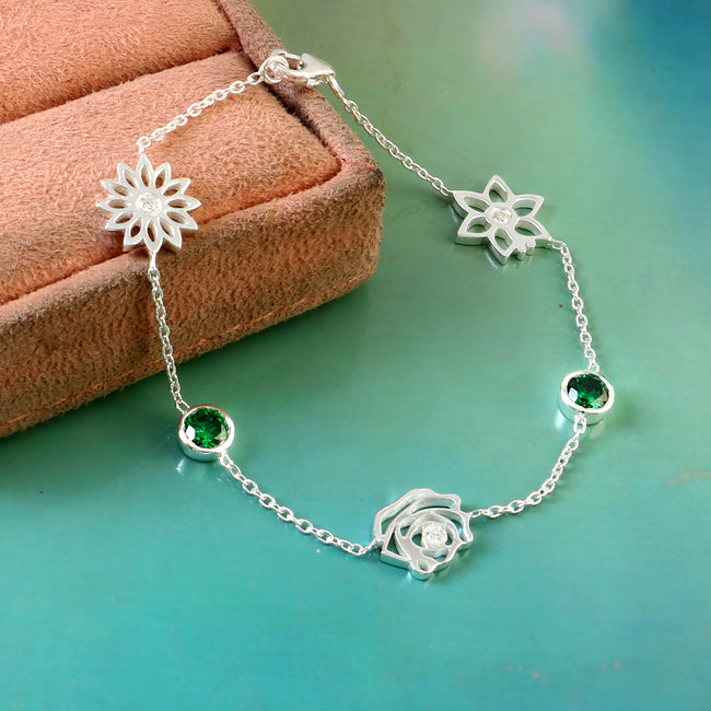 Personalized Flower Bracelet for Her, Custom Floral Jewelry Gift with Elegant Timeless Charm Main Image