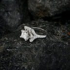 Elegant Princess Cut Moissanite Flower Ring in Sterling Silver – Timeless Floral Beauty Crafted for Everyday Luxury and Sparkling Grace