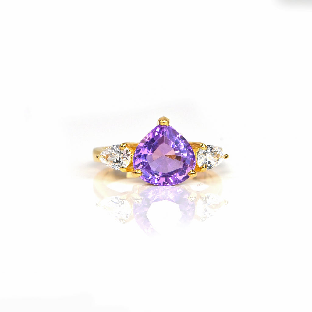 Elegant Pear Cut Natural Amethyst Ring in Sterling Silver – Timeless Purple Brilliance Crafted for Everyday Luxury and Grace ✨