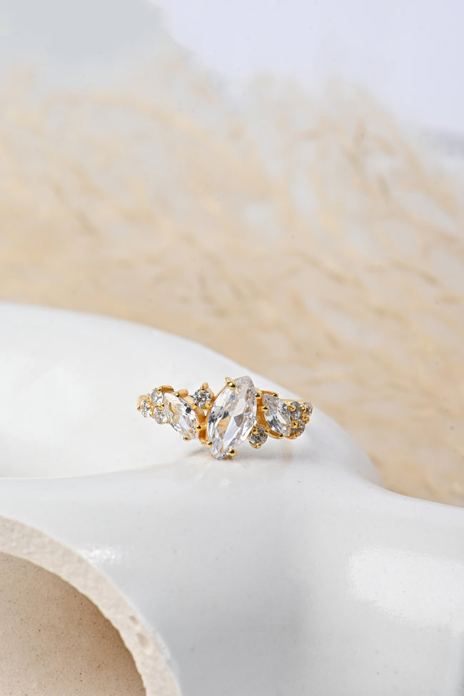 Elegant Marquise Cut Moissanite Ring in Sterling Silver — Timeless Brilliance, Vintage Charm, Luxurious Sparkle for Everyday Elegance ✨ Hover Image