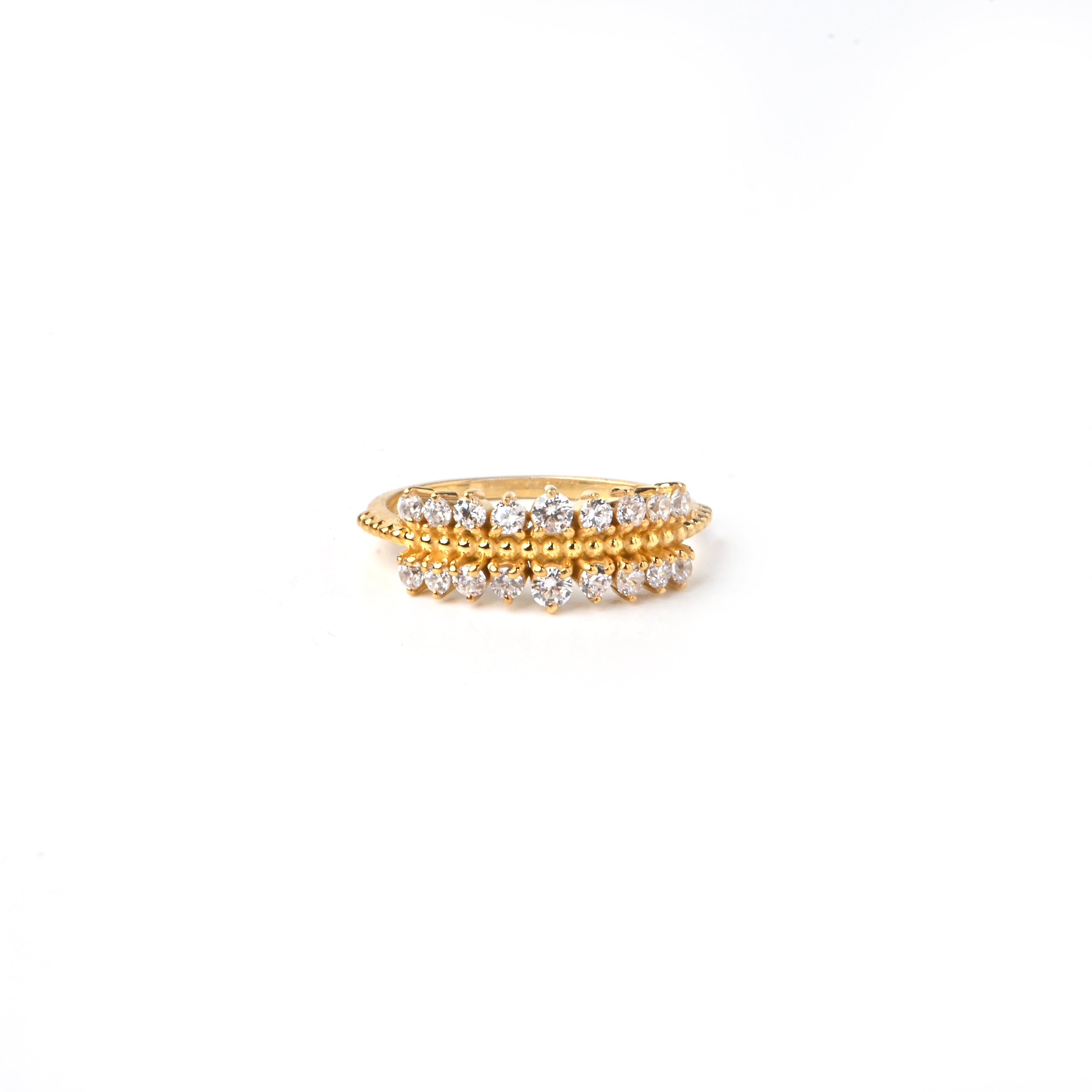 Luxury Round Cut Moissanite Ring in Sterling Silver – Brilliant Sparkle, Elegant Design, Timeless Fine Jewelry