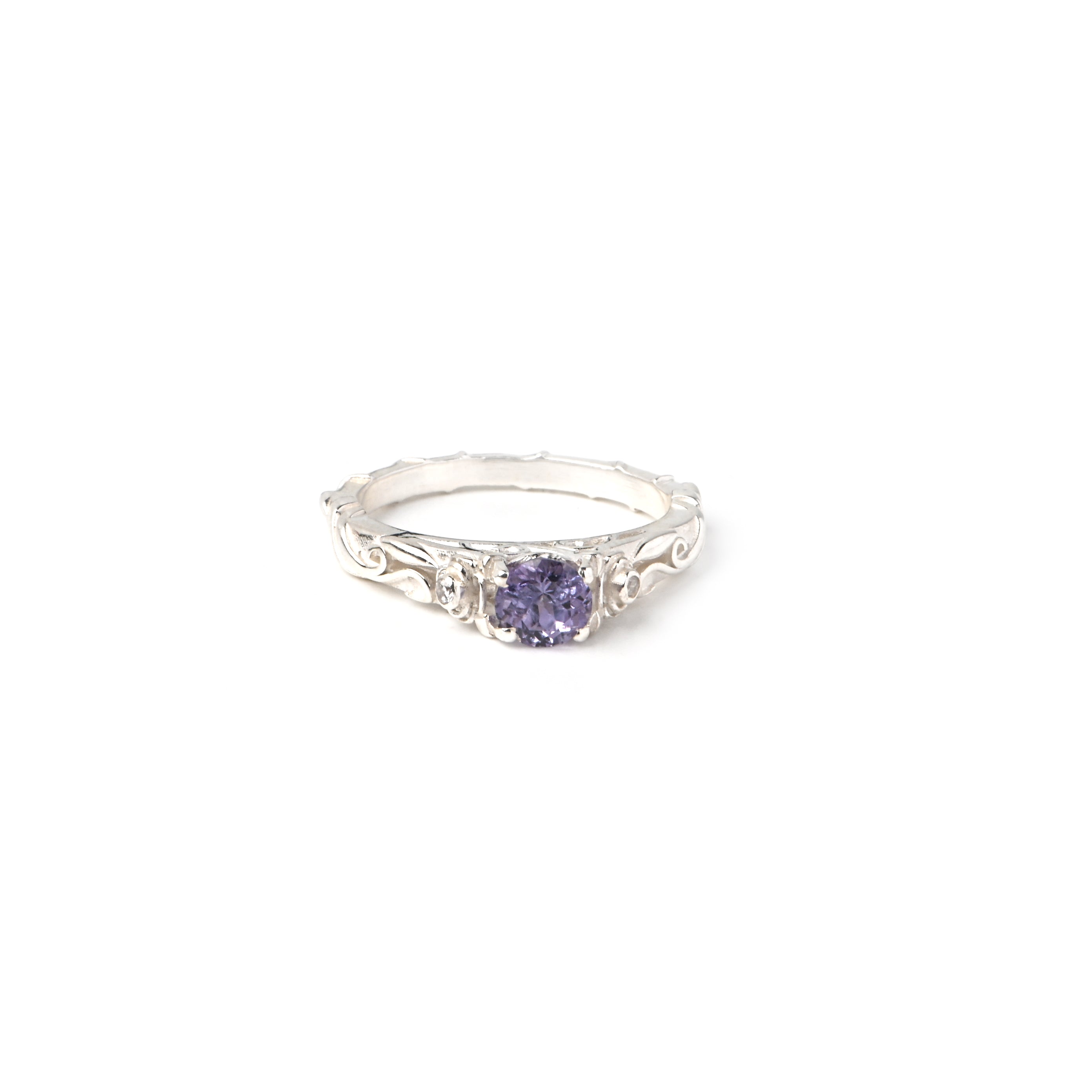 Elegant Round Cut Alexandrite Ring in Sterling Silver – Timeless Sparkle, Luxury Jewelry for Every Occasion