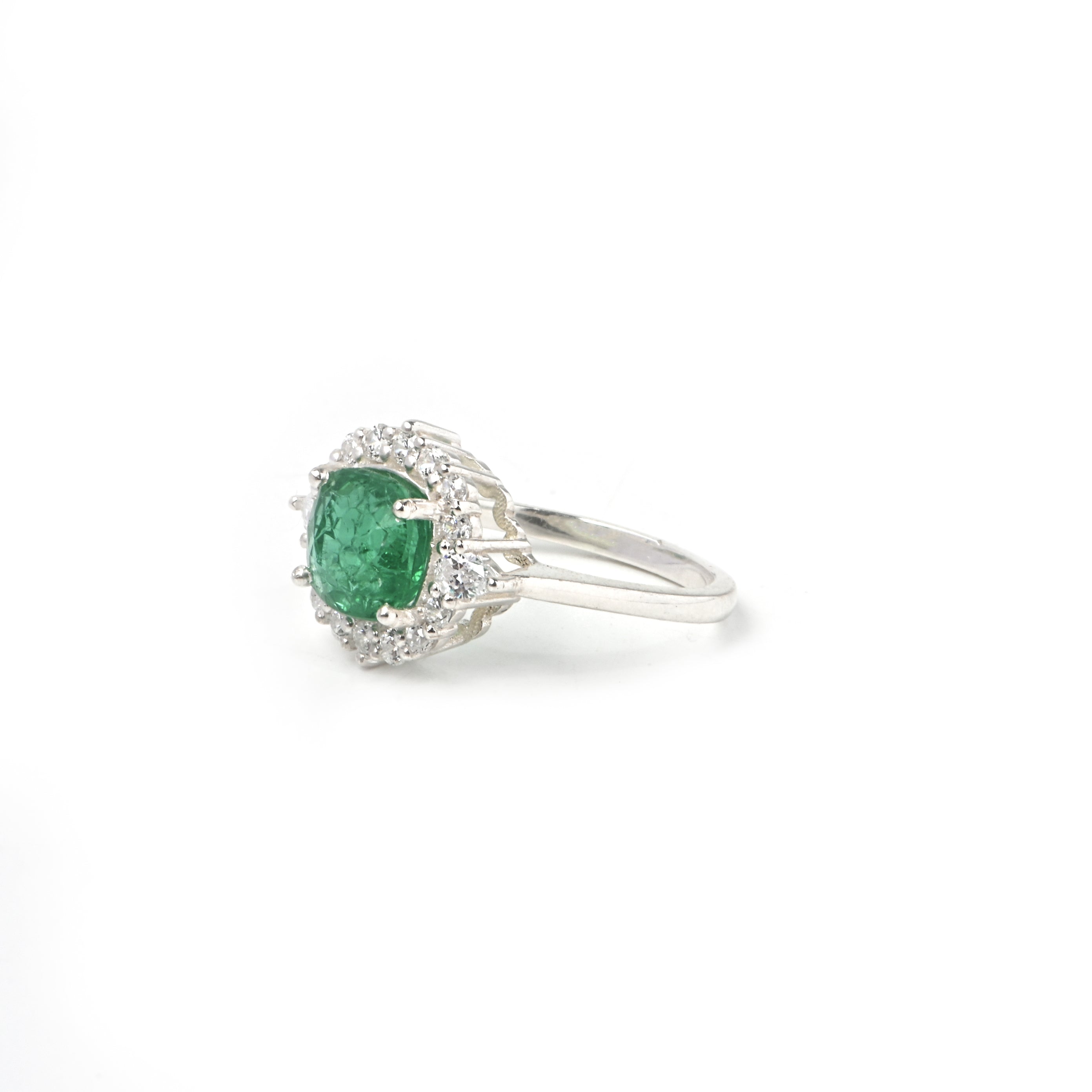 Elegant Cushion Shape Lab-Grown Emerald Ring for Her with Timeless Sparkle, Luxury, and Romantic Sophisticated Charm ✨