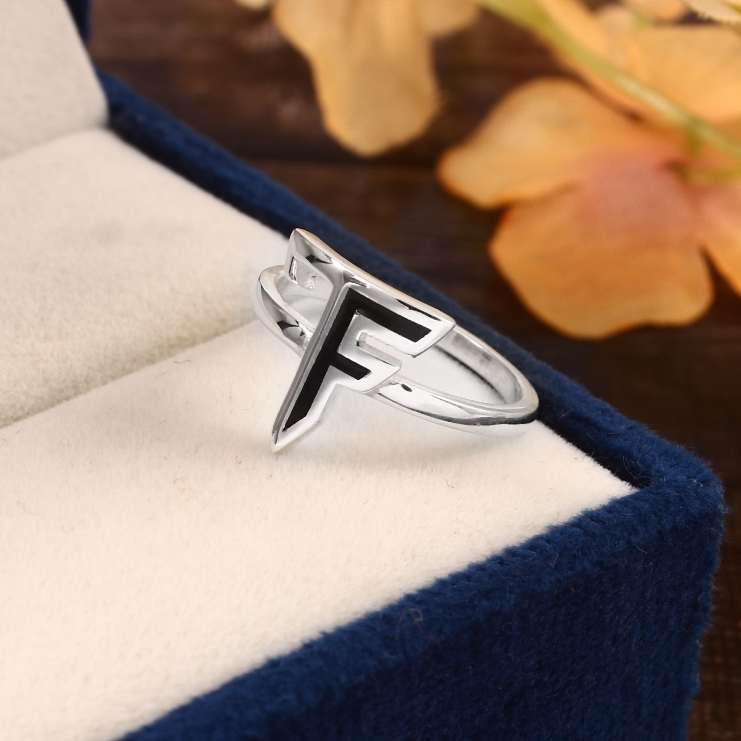 Personalized Couple Initials Ring for Couples, Custom Name Letter Band, Romantic Anniversary Gift Jewelry