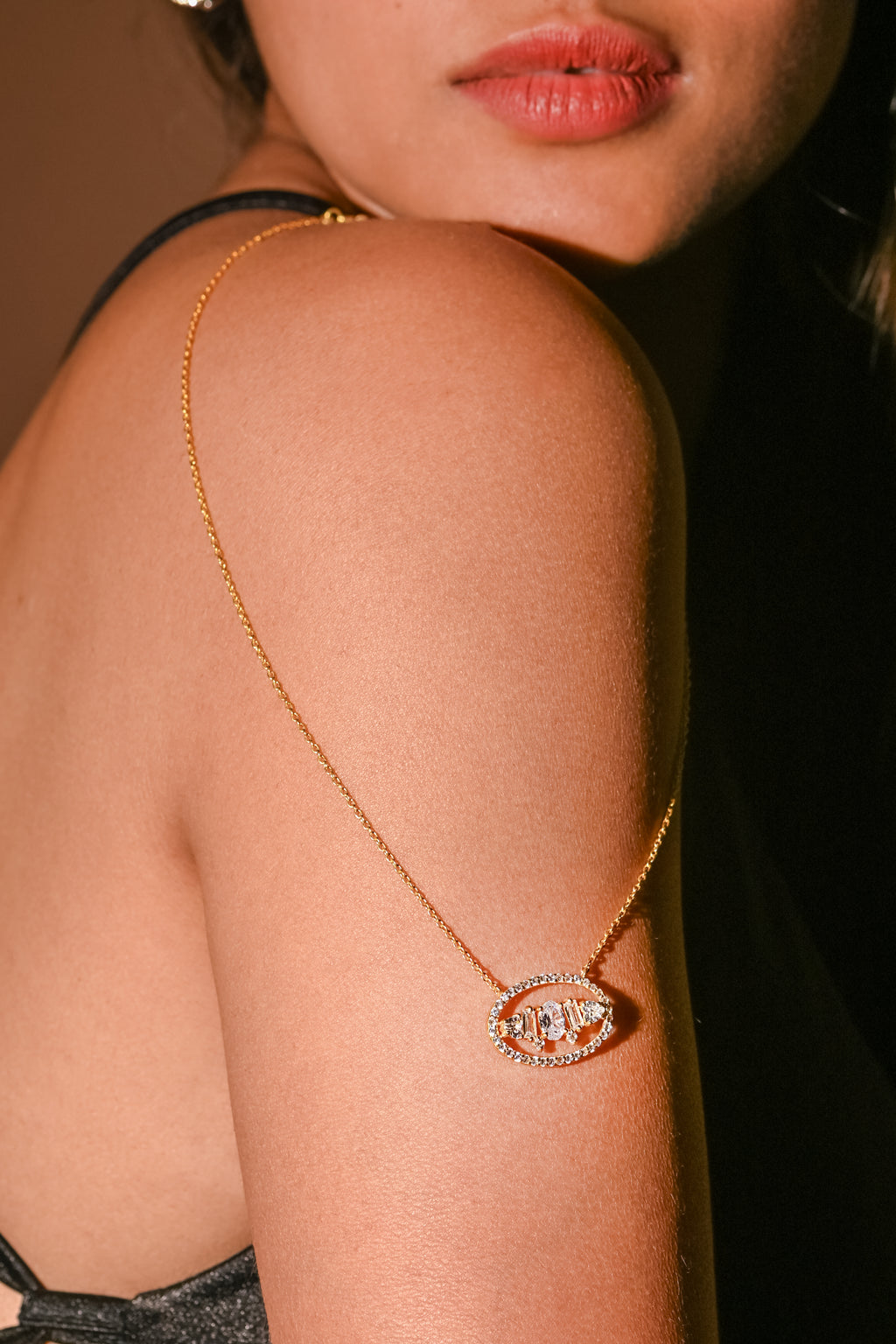 Elegant Moissanite Pendant for Her Birthday Gift with Timeless Sparkle and Romantic Luxury Charm ✨