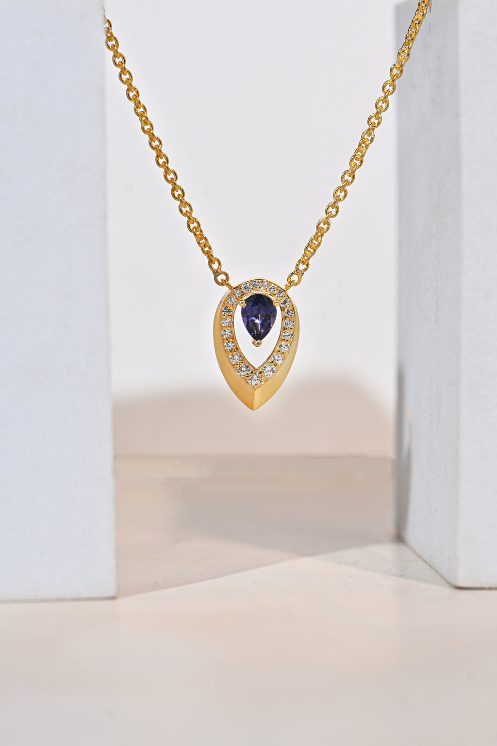 Elegant Pear Cut Alexandrite and Moissanite Pendant for Her, Timeless Sparkle Luxury Jewelry Gift