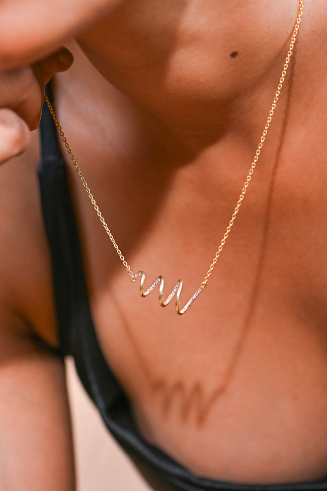 Elegant Moissanite Snake Flow Pendant for Her, Symbolic Luxury Gift with Brilliant Sparkle Main Image